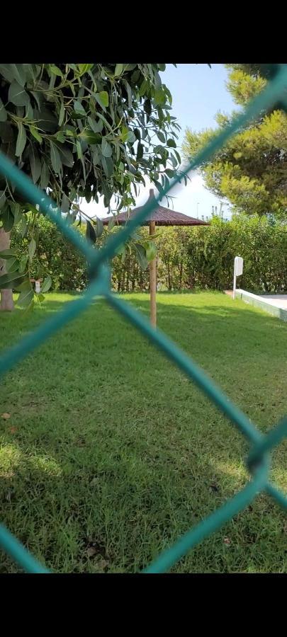 Apartamento Bajo Con Terraza Y Piscina ตอร์เรเวียคา ภายนอก รูปภาพ