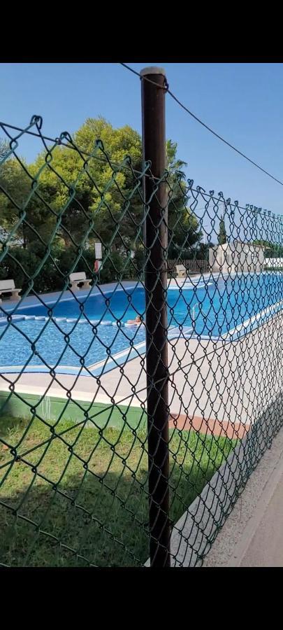 Apartamento Bajo Con Terraza Y Piscina ตอร์เรเวียคา ภายนอก รูปภาพ
