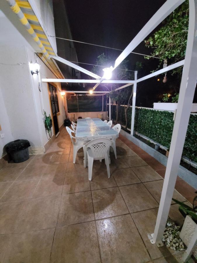 Apartamento Bajo Con Terraza Y Piscina ตอร์เรเวียคา ภายนอก รูปภาพ