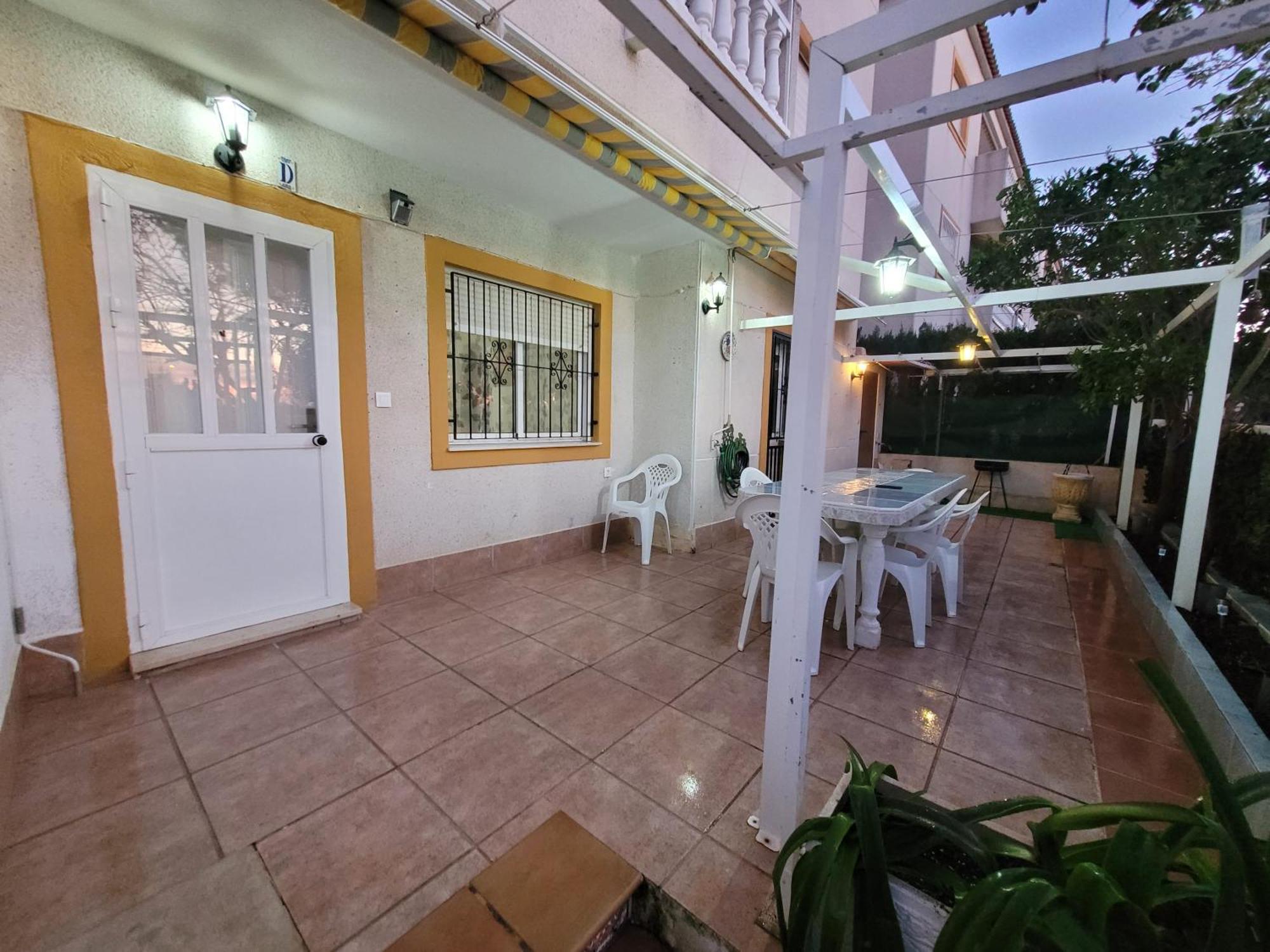 Apartamento Bajo Con Terraza Y Piscina ตอร์เรเวียคา ภายนอก รูปภาพ